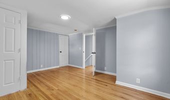 157 Moody St, Bristol, CT 06010