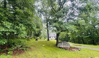 41 Little River Ln, Canterbury, CT 06331
