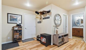 5742 ANTELOPE Dr, Casper, WY 82604