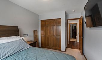 9170 Chipwood Cir, Anchorage, AK 99507