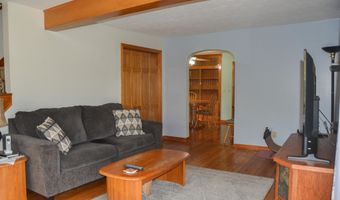 87 Middle Rd, Augusta, ME 04330