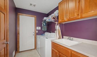 15382 Radium St NW, Anoka, MN 55303