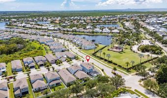 325 SHORE CRAB Way, Apollo Beach, FL 33572