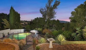 2477 Reill View Dr, Escondido, CA 92025