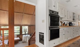 1008 Bear Valley Rd, Bear Valley, CA 95223