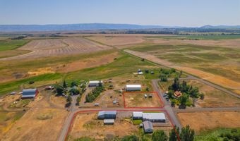 908 Pine St, Anatone, WA 99401