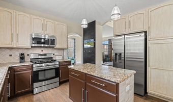 601 Acorn Ct, Antioch, IL 60002