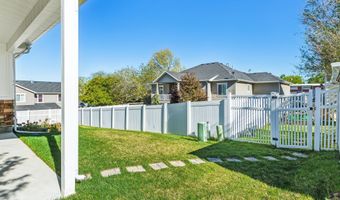 735 E 850 S, Centerville, UT 84014