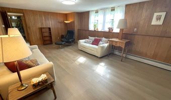8 Wood Dr, Atkinson, NH 03811