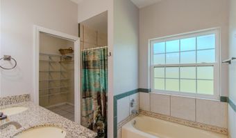 1325 NIATROSS St, Astor, FL 32102