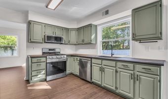 47 Deer Run Dr S, Barnegat, NJ 08005