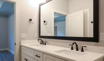 185 Meredith Dr, Bainbridge, GA 39819