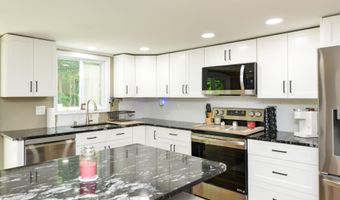 173 Wolcott St, Bristol, CT 06010