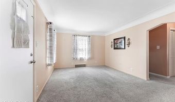 7686 Winona Ave, Allen Park, MI 48101