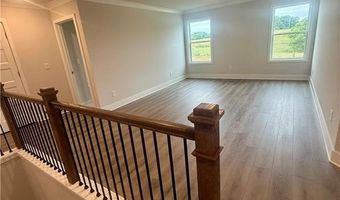 104 Chickadee Ct, Auburn, GA 30011