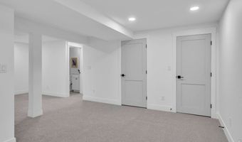 1495 Chambers Dr, Boulder, CO 80305