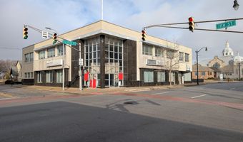 100 W 11th St, Anderson, IN 46016