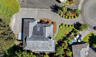 285 WALDORF Pl, Astoria, OR 97103