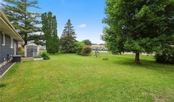 130 Chestnut St E, Annandale, MN 55302