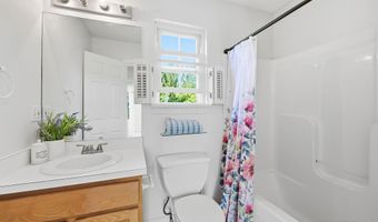 46 Dundee Dr, Cheshire, CT 06410