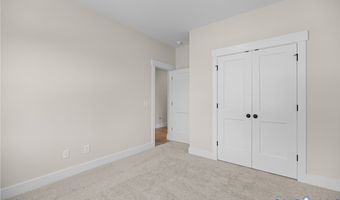 10290 Szalay Ln, Ashland, VA 23005
