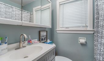 1585 EDGEWOOD Ave, Abington, PA 19001