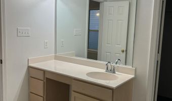 10444 Steeple Chase Dr, Gulfport, MS 39503