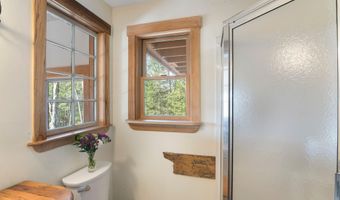 266 Ursa Ridge Rd, Brattleboro, VT 05301