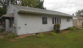 311 W Sycamore St, Abbotsford, WI 54405