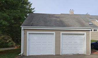 47 Jerimoth Dr 47, Branford, CT 06405