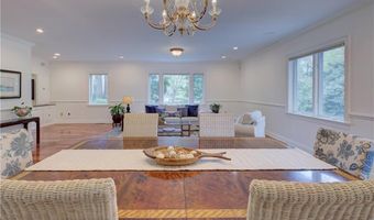 23 Pine Top Rd, Barrington, RI 02806