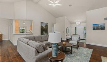 915 Timber Glen Ln, Ballwin, MO 63021