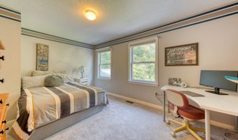 34 Hanover Farms Rd, Bolton, CT 06043