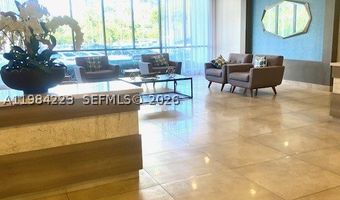 3701 N Country Club Dr 504, Aventura, FL 33180