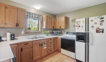 1565 Marvin Rd, Berkshire, VT 05450
