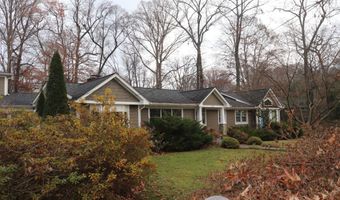 5151 PIEDMONT Pl, Annandale, VA 22003