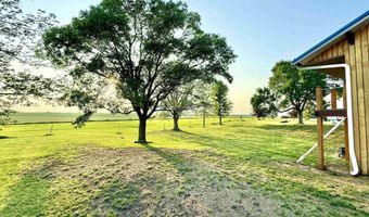 26855 SW 89th Rd, Beatrice, NE 68310