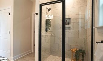 606 Parkwood Dr, Anderson, SC 29625