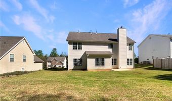 6693 Delaware Bnd, Fairburn, GA 30213