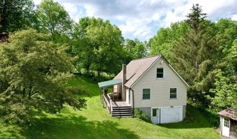 515 Delaware Ave, Andes, NY 13731