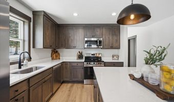 609 Sundance St, Amery, WI 54001
