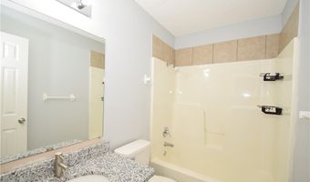 2515 SE 3rd St, Bentonville, AR 72712