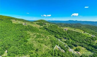 455 Shawnee Rd, Banner Elk, NC 28604