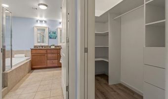 10 Upena Ln D-102, Kihei, HI 96753