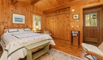 305 Bay View Dr, Bar Harbor, ME 04609