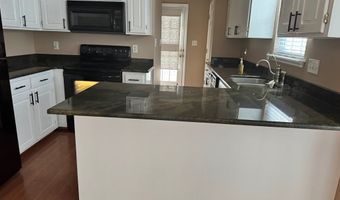 2549 Bascom Dr, Albany, GA 31707