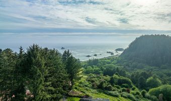 96376 Coverdell Rd, Brookings, OR 97415
