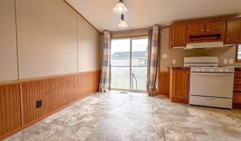 5105 Redcoat Loop, Bismarck, ND 58503