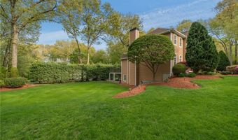 329 Wickham Rd, North Kingstown, RI 02852