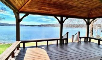 18 Namaschaug Lndg, Chesterfield, NH 03462
